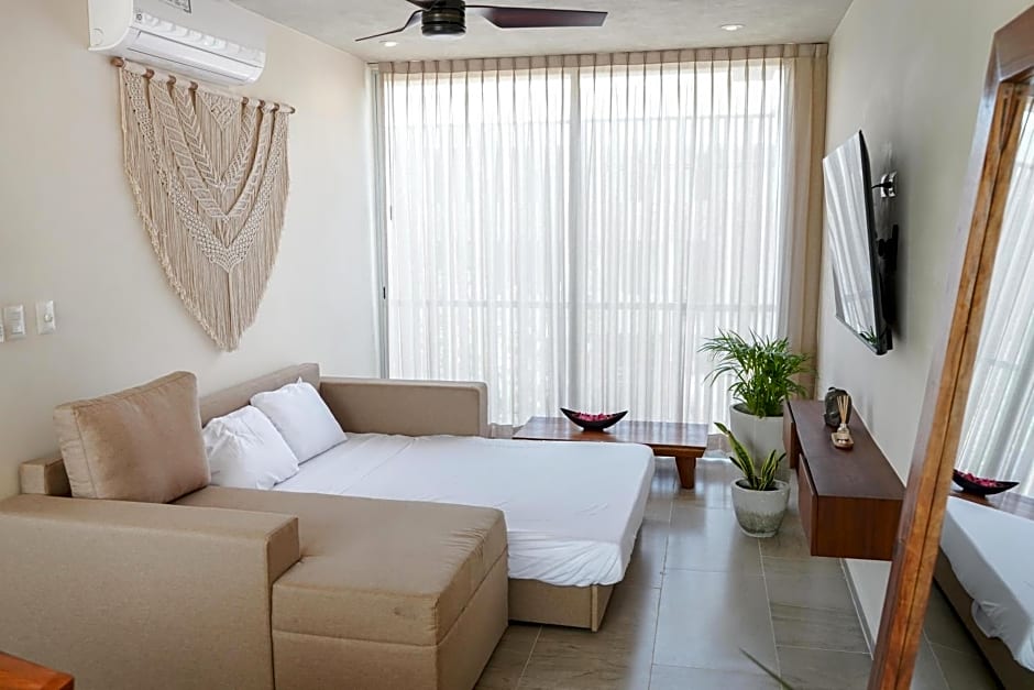 ARUNA TULUM-Luxury Studios & Apartments