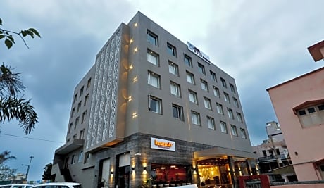 VITS Devbhumi Hotel