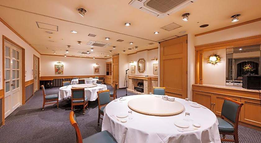 Nest Hotel Matsuyama