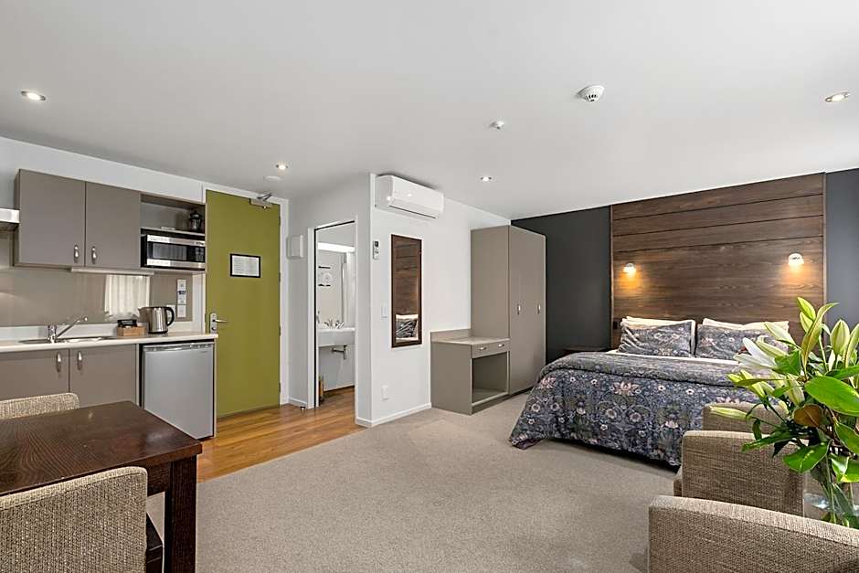 Boulcott Lodge