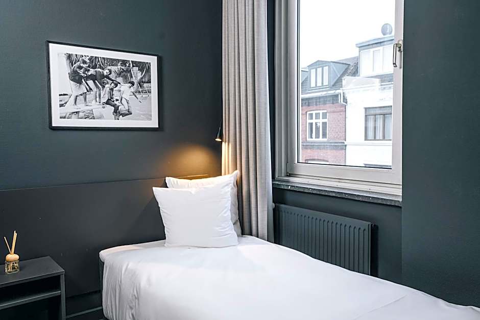 Hotel Maritime