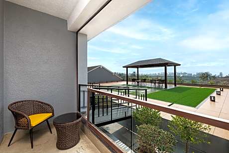 Deluxe Room with Terrace -  Inclusive of a 10% Discount on F&SB and a 20% Discount on Spa for all reservations staying up till 31st October