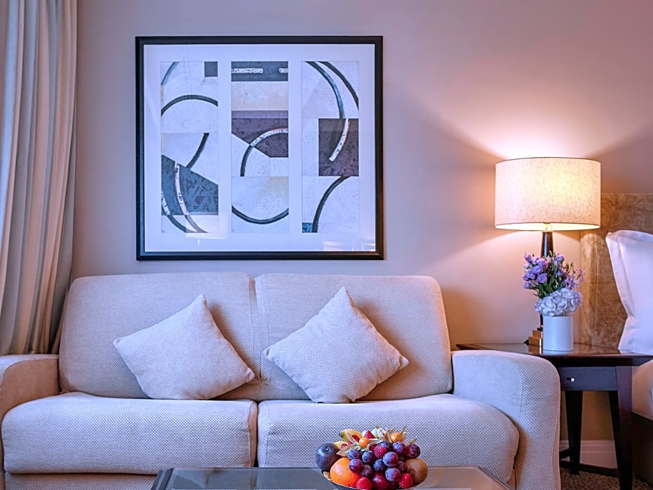 Warwick Paris (Former Warwick Champs-Elysees)