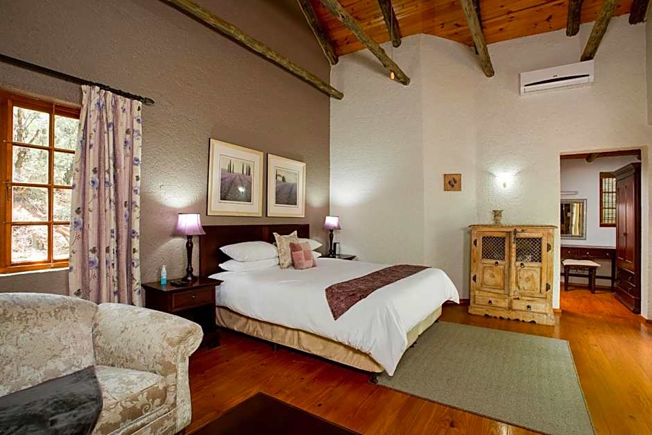 Whispering Pines Country Estate