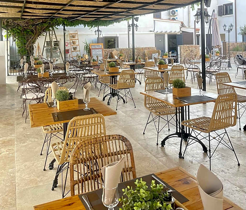 Hôtel Restaurant La Caravelle