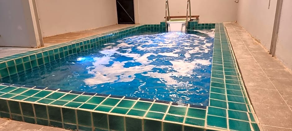 JMA FERRINGHI BEACH HOTEL