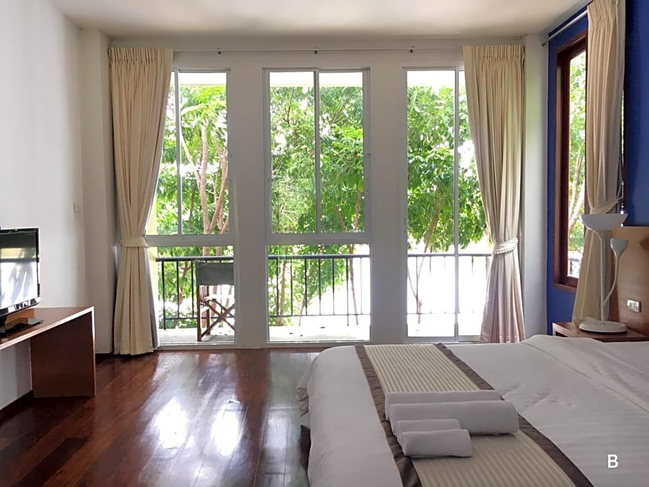 Water Park Hotel Kanchanaburi