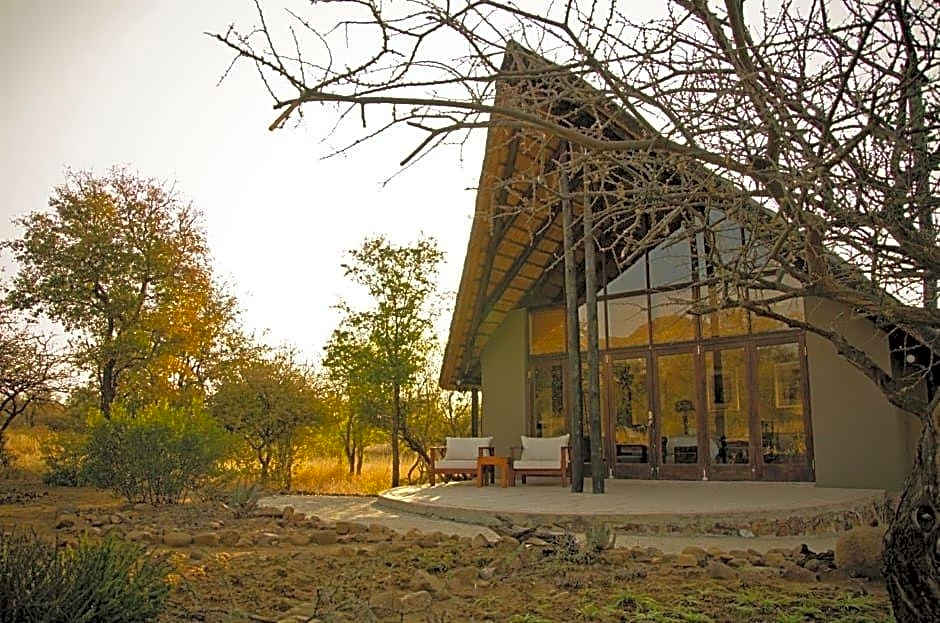 Morokolo Safari Lodge