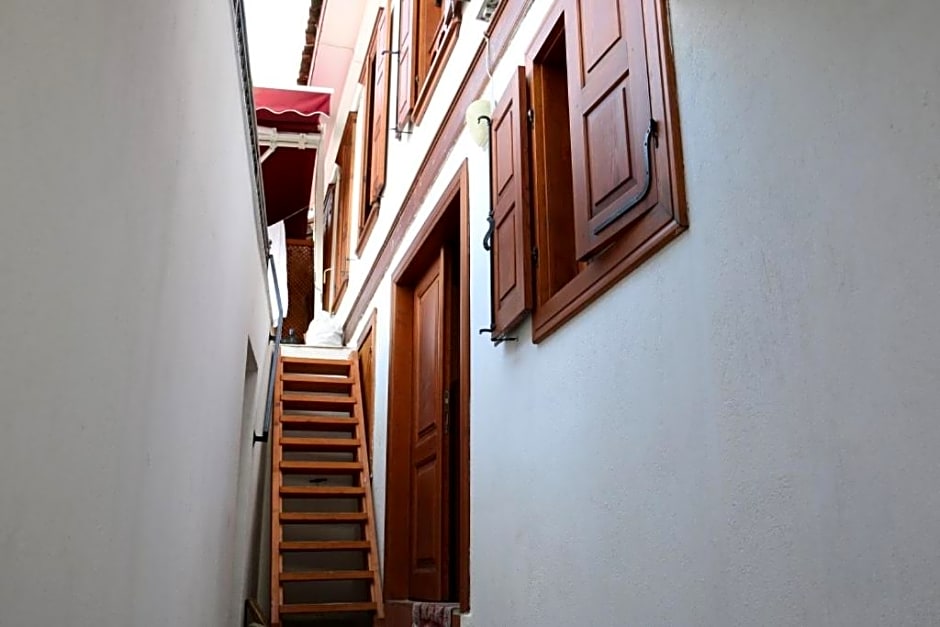 Otel Manolian Şirince