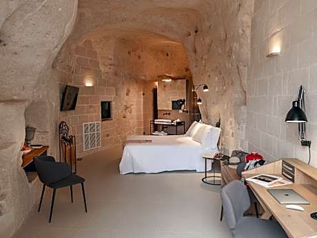 Deluxe Junior Suite - Cave