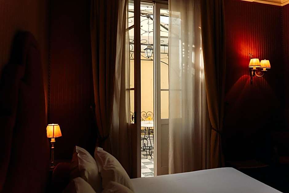 Photo 1 of 16 of Junior Suite, Terrace