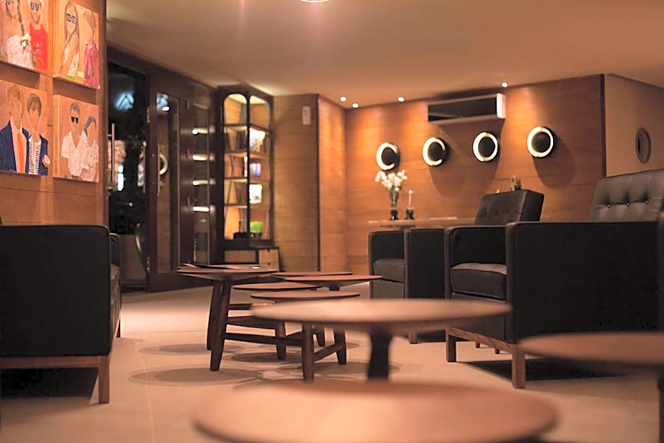 2122 Hotel Art Design