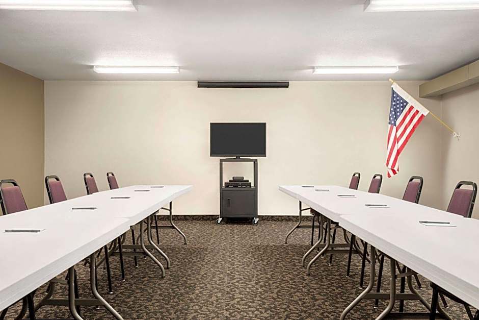 Travelodge by Wyndham Yuma