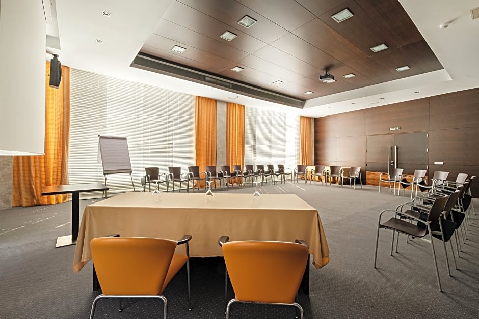 Envia Almería Apartments Spa & Golf