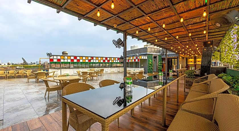 Hotel Haris MG Road