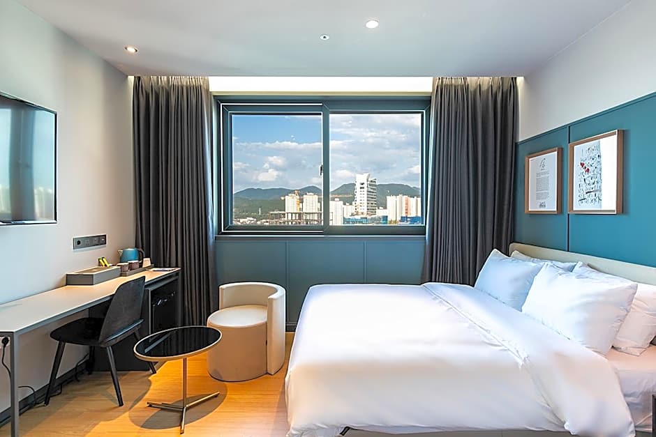 Brown Dot Hotel Chungmugong