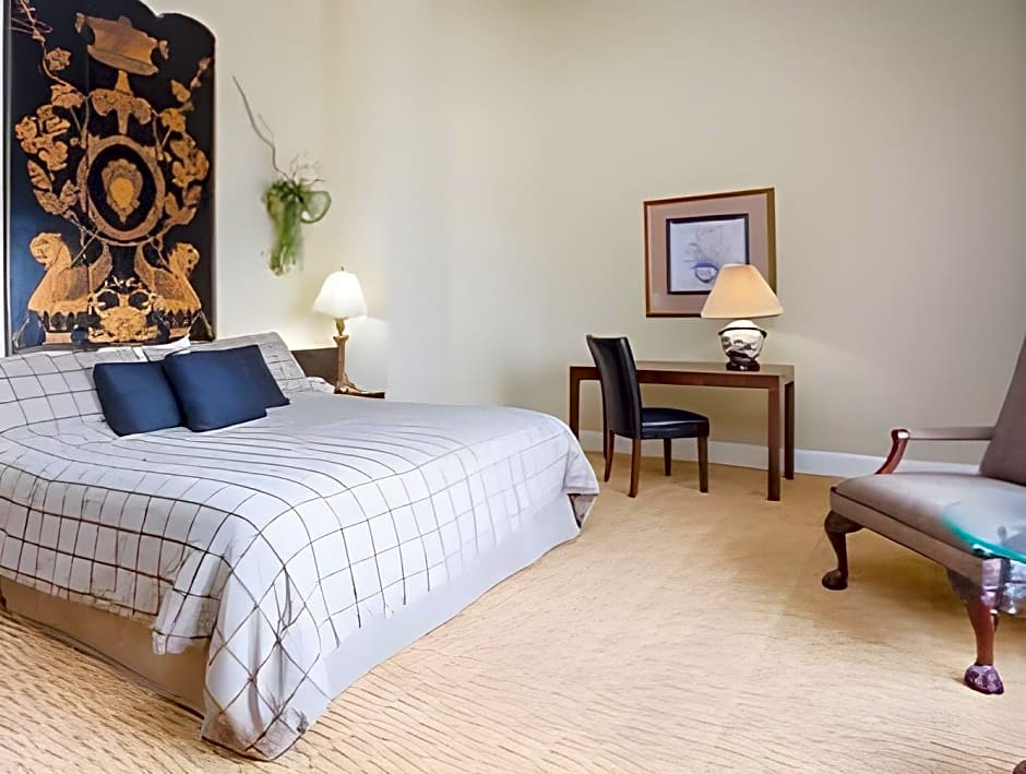Ramada by Wyndham Augusta Downtown Hotel & Conference Center