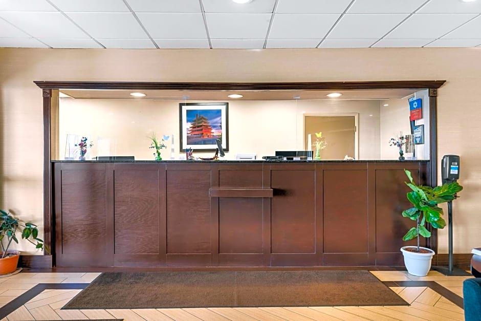 SureStay Plus by Best Western Reading North