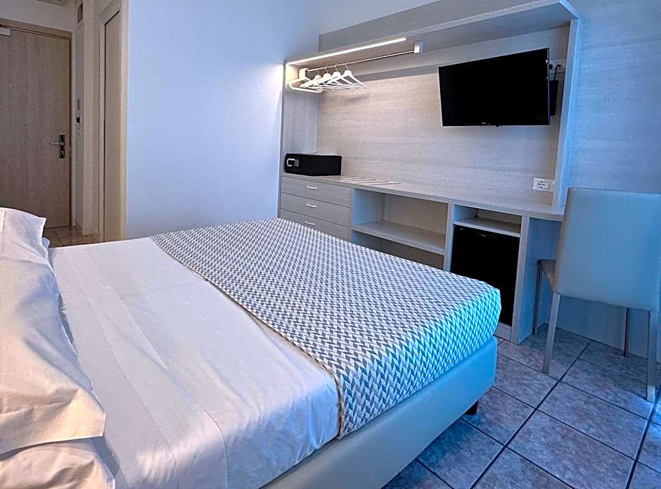 Hotel Nizza Frontemare Superior 3 Stelle