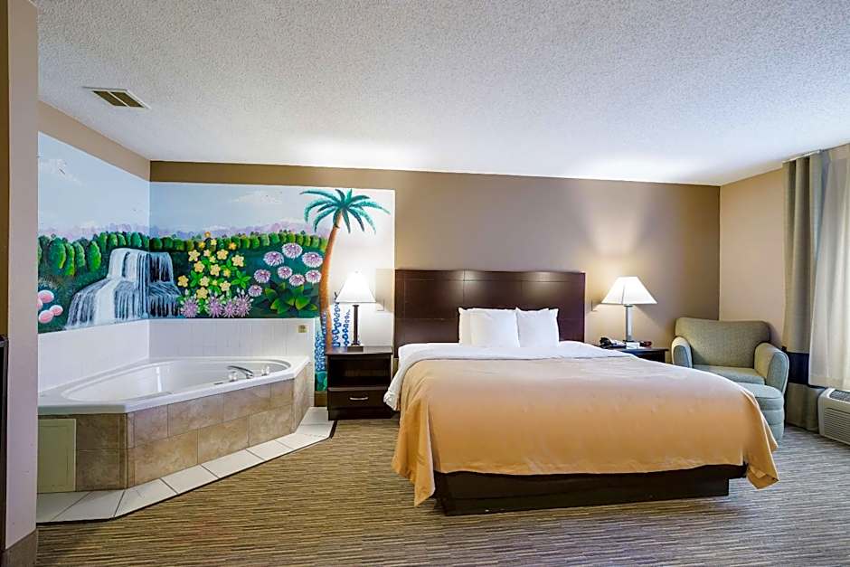 Quality Inn I-70 Near Kansas Speedway