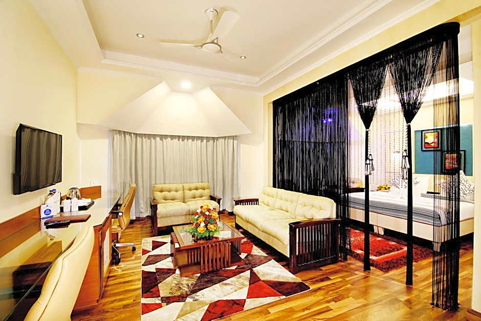 Photo 1 of 5 of Superior Suite