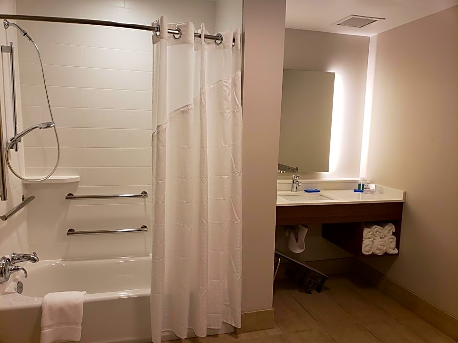 Holiday Inn Express & Suites Brigham City - North Utah By IHG