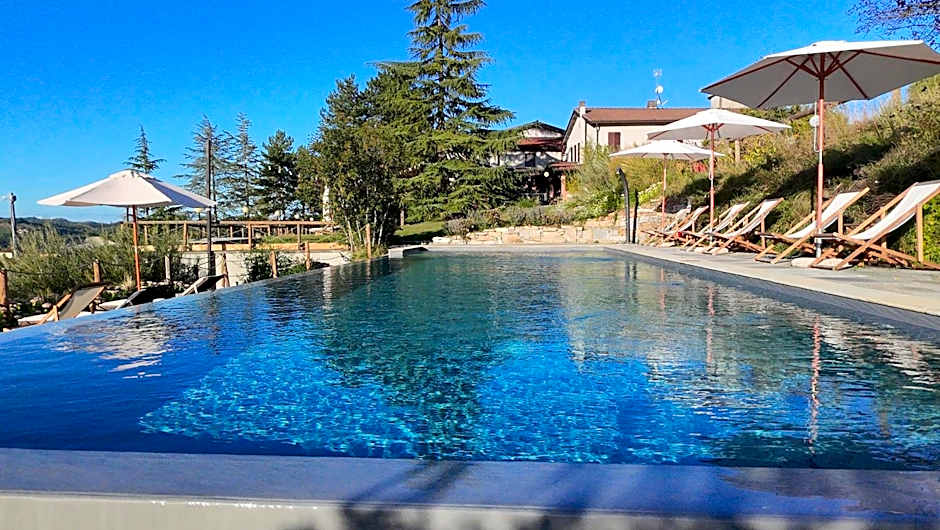 Cascina Gazzeri Country House