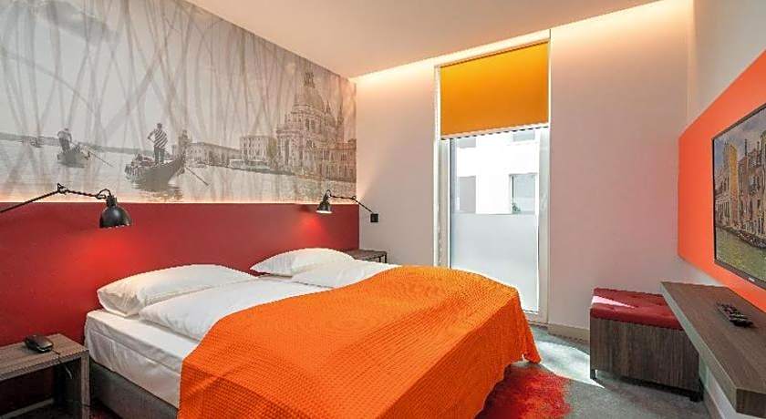 CAMPANILE DUISBURG CITY