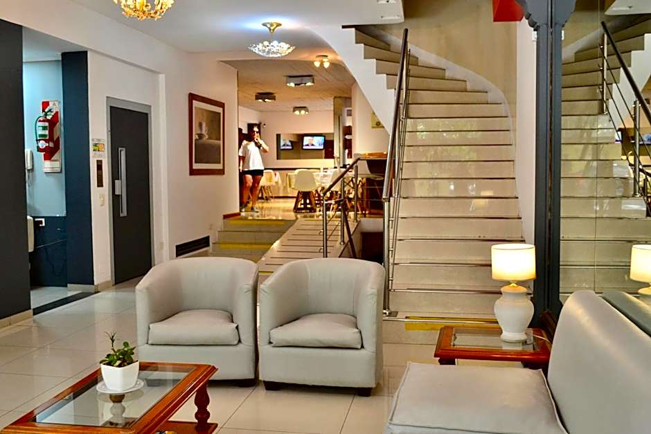 Alpino Hotel
