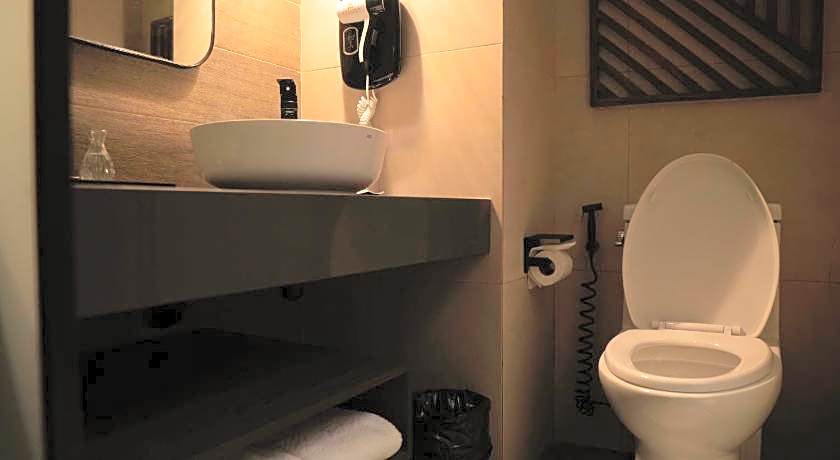 Adelina Hotel and Suites