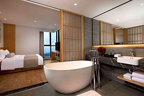 Signature King Room - Non-Smoking