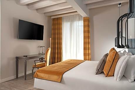 Premium Double or Twin Room
