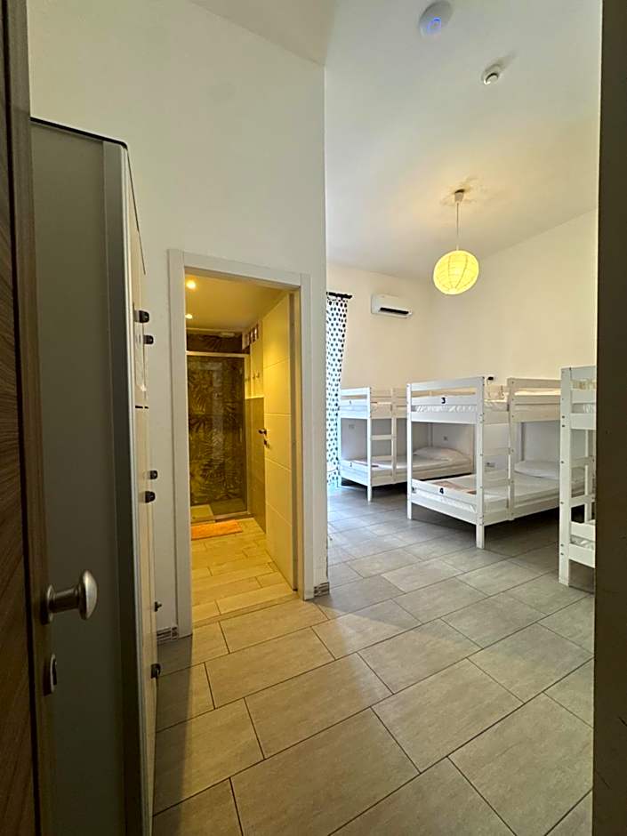Hostel Mancini Naples