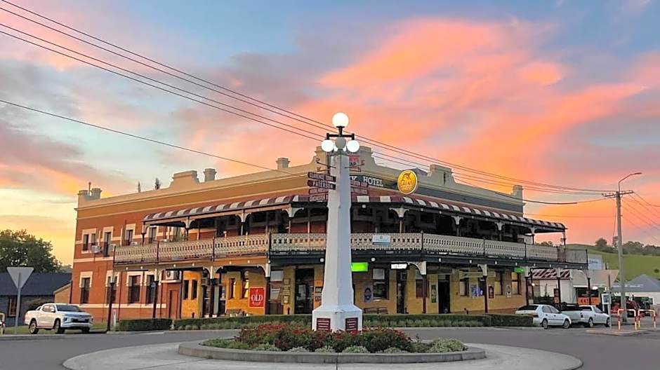 Bank Hotel Dungog