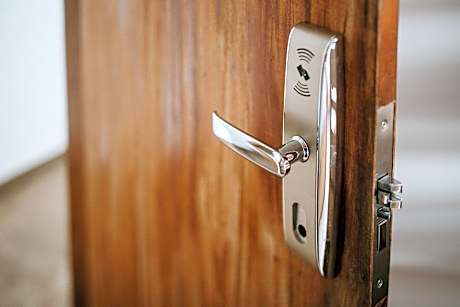 Standard Double Room with Shared Bathroom