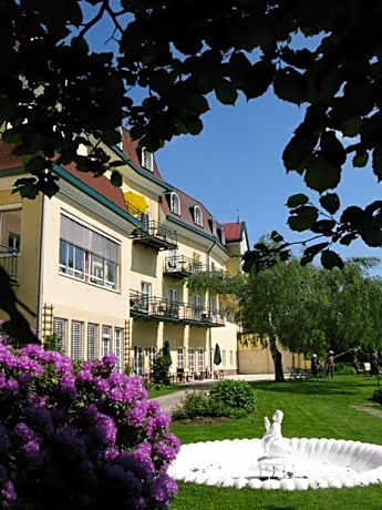 Kurhaus Dr. Petershofer