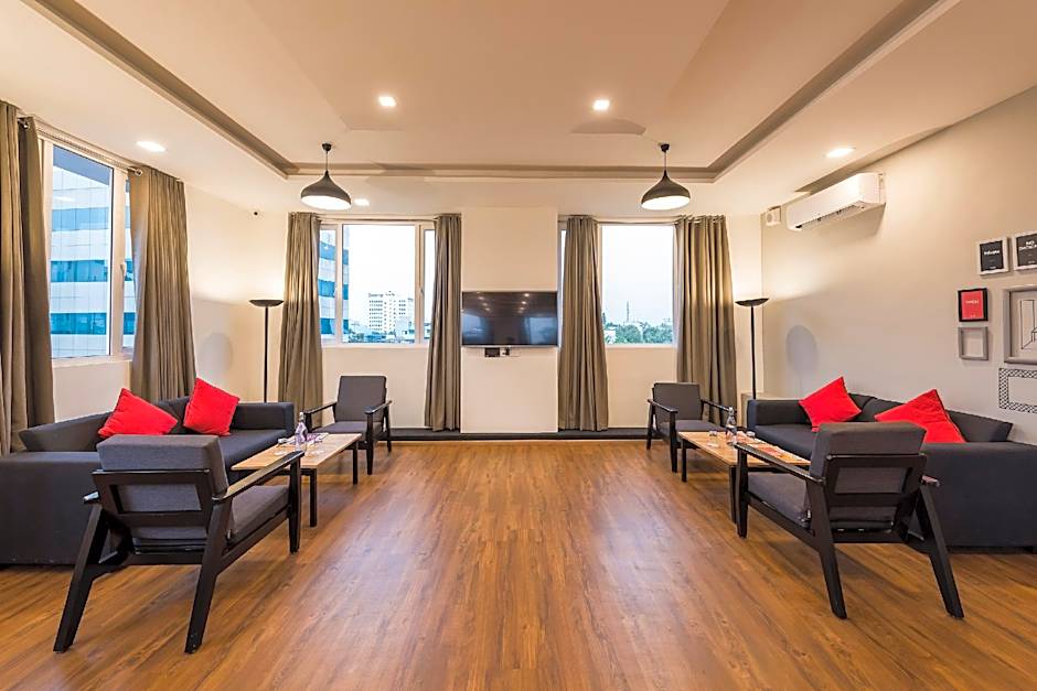 Super Townhouse 014 MG Road, Bangalore – Bangalore, MN