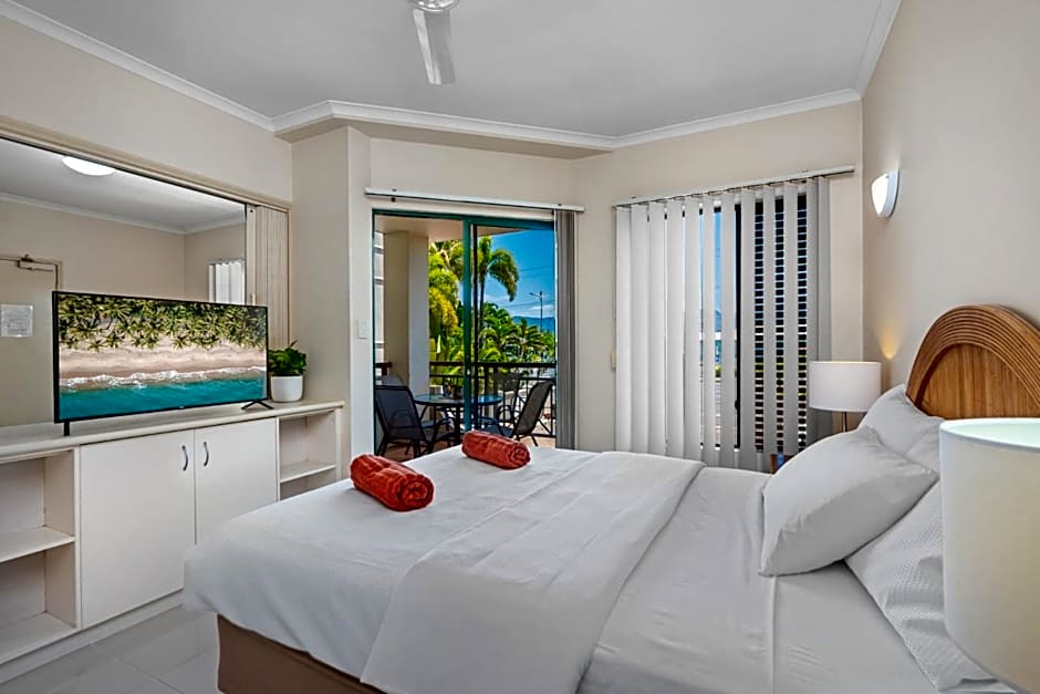 Cairns City Family Apartment - Wifi -Netflix - Pool