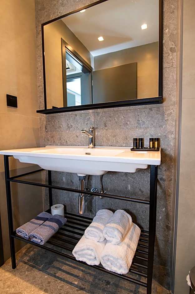 Jasmine Hotel Apartments