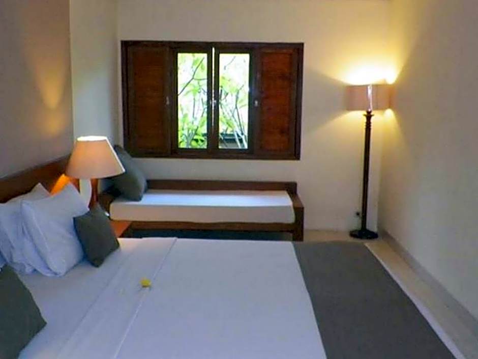 Nyiur Indah Beach Hotel