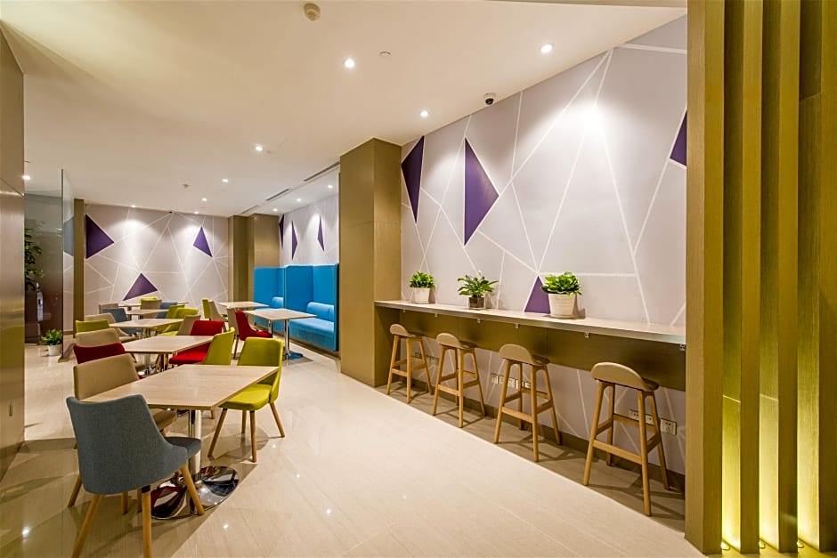 Holiday Inn Express Chengde Downtown By IHG