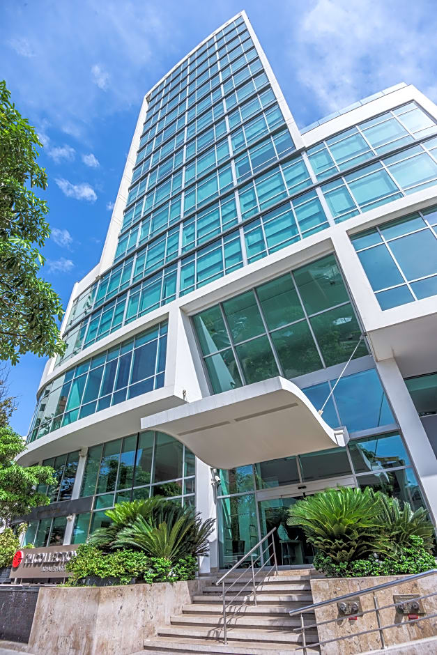 NH Collection Royal Smartsuites