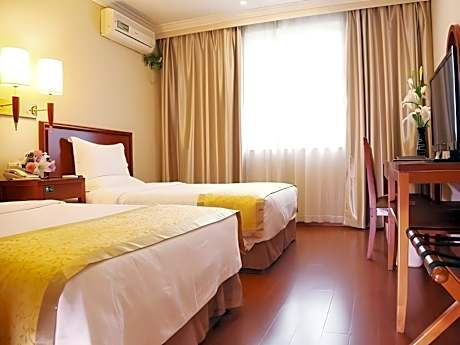 Twin Business Room