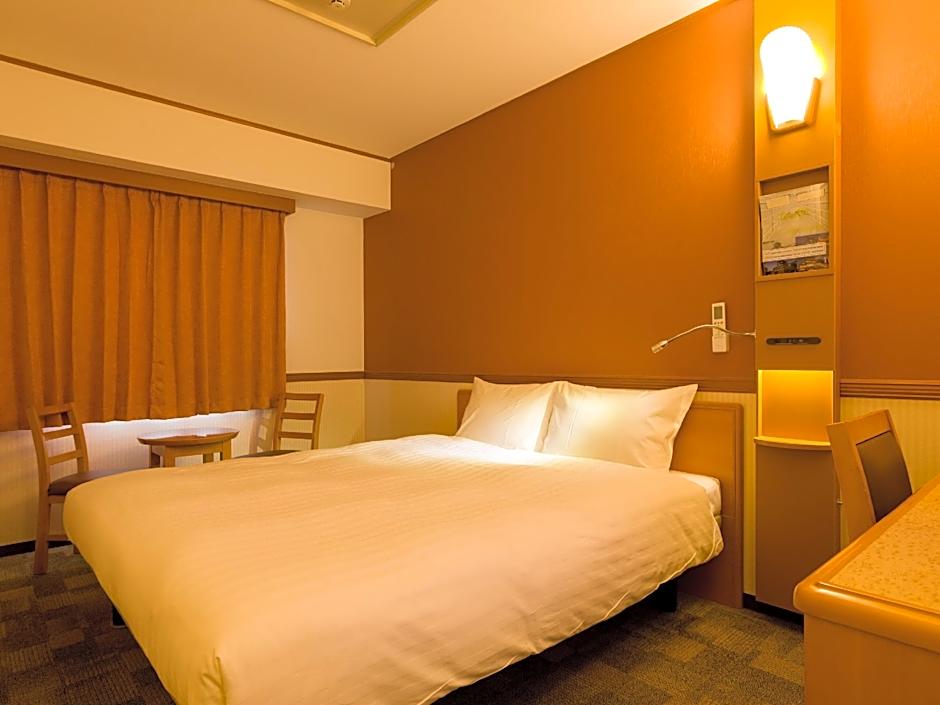 Toyoko Inn Kawasaki Ekimae Shiyakusho-Dori