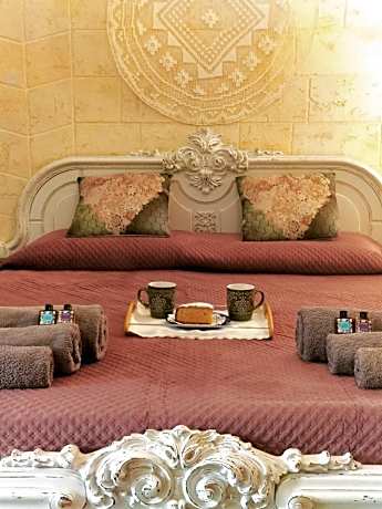 B&B SHARDANA