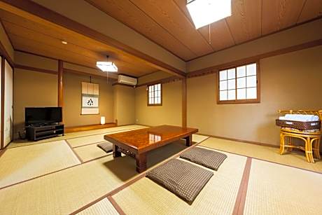 Japanese-Style Room with Shared Bathroom