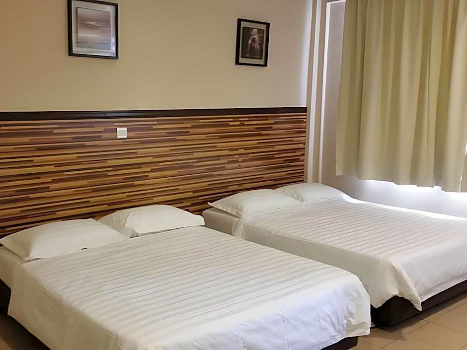 Iskandar Hotel