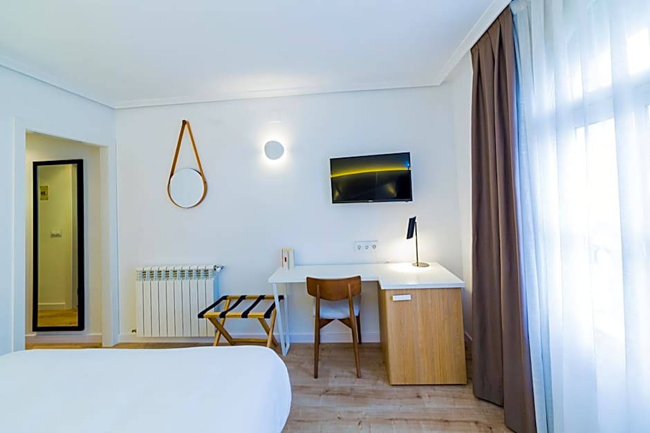 Hospedium Hotel Cañitas Maite Gastronómico