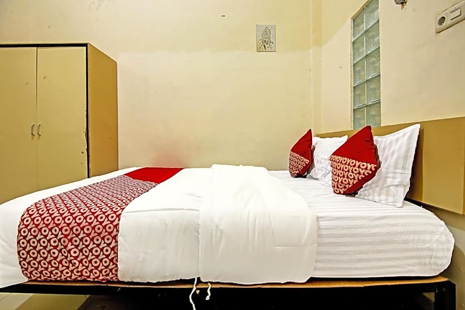 OYO Life 91268 Homestay Bu Erma Syariah