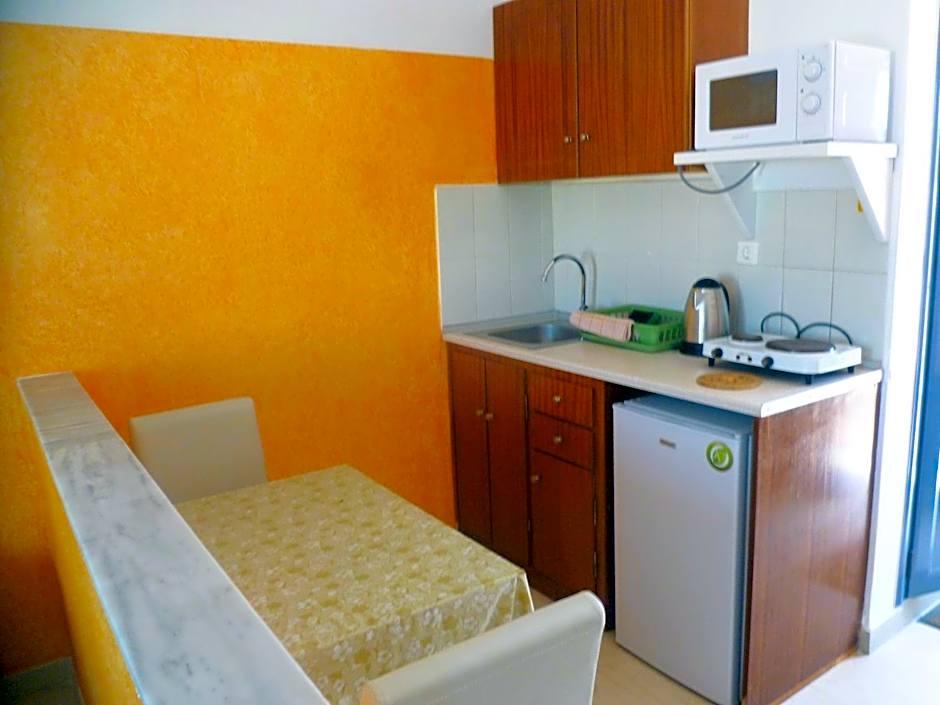 Paraschos Studios Kos